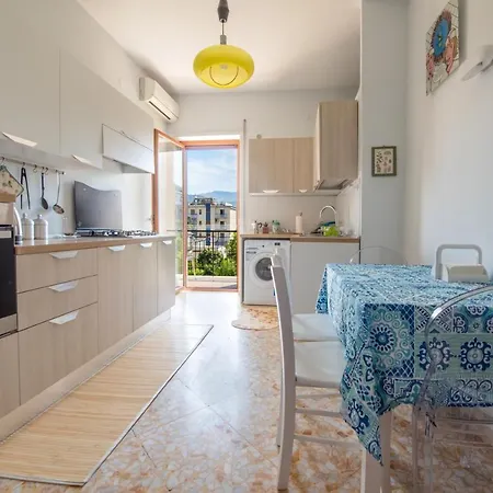 Bed & Breakfast Wagaya Center Sorrento
